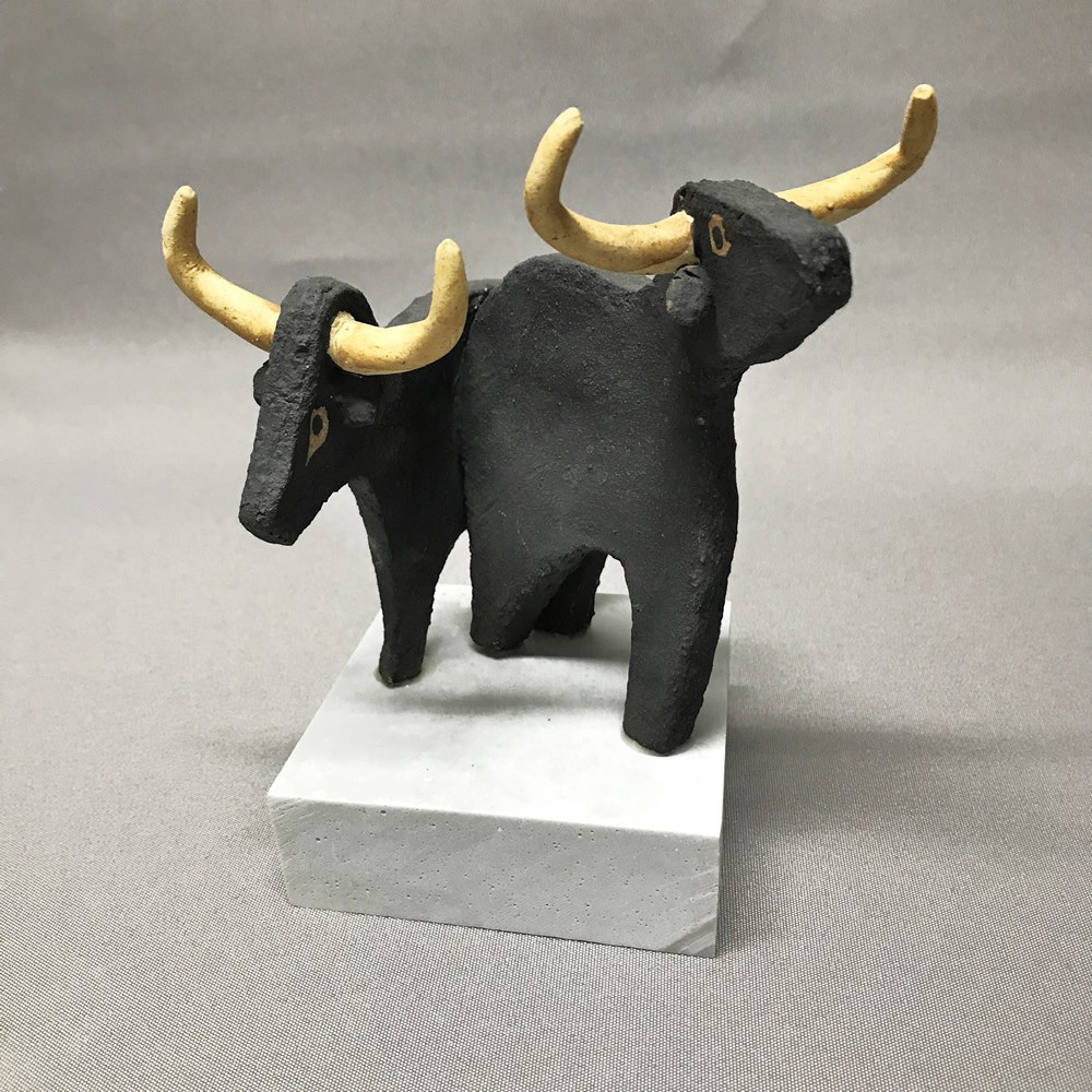Escultura de dos toros con peana ref. 602_2