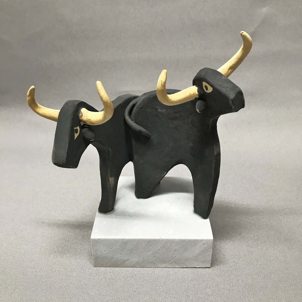 Escultura de dos toros con peana ref. 602_3